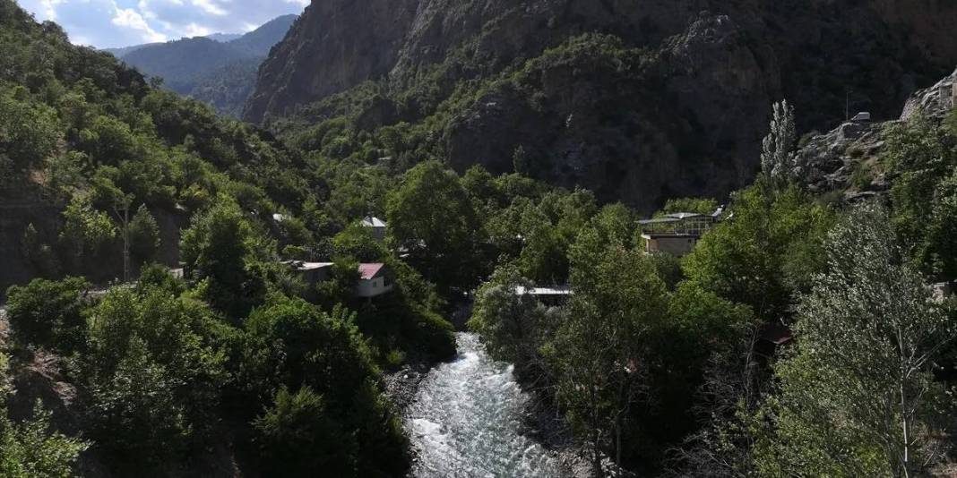 Tarım arazisi olmayınca Kapuzbaşı Şelaleleri’ni değerlendirdiler! Turizm bölgenin gelir kaynağı oldu 5
